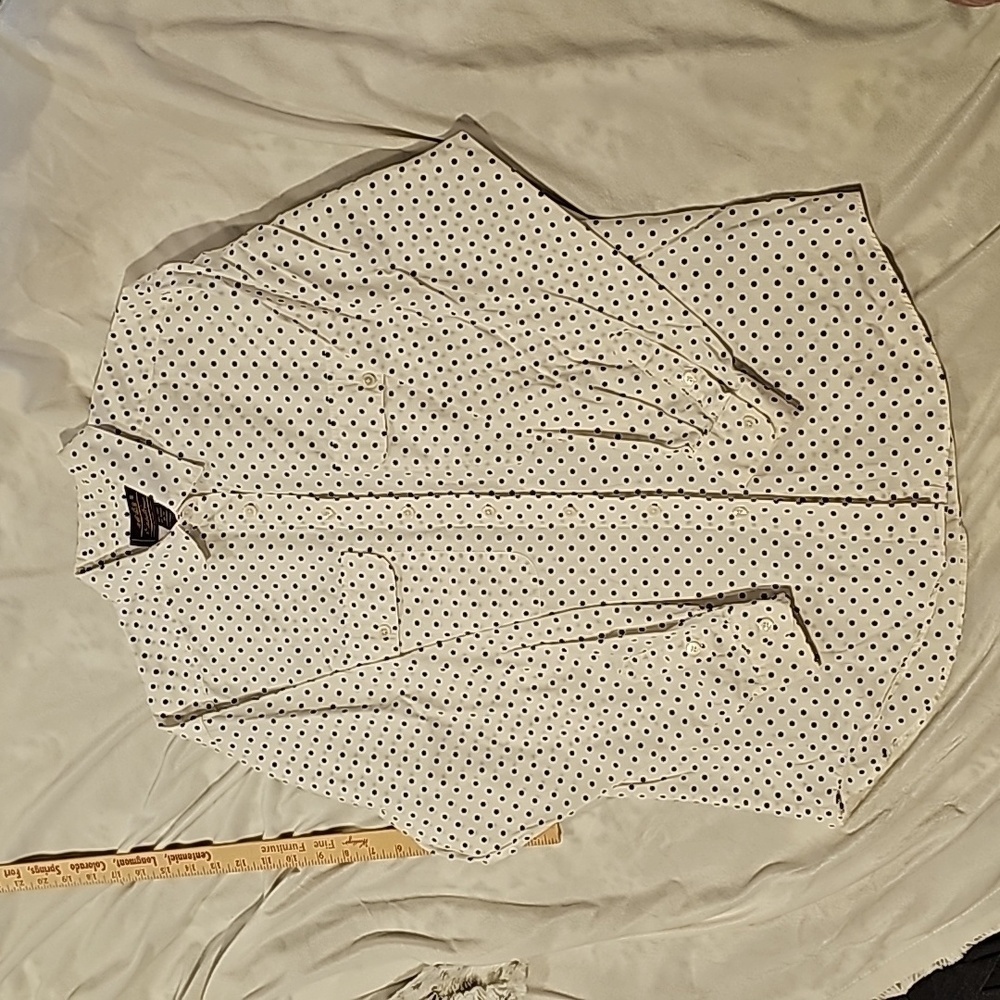 Eddie Bauer cotton button up shirt womans medium very good condition